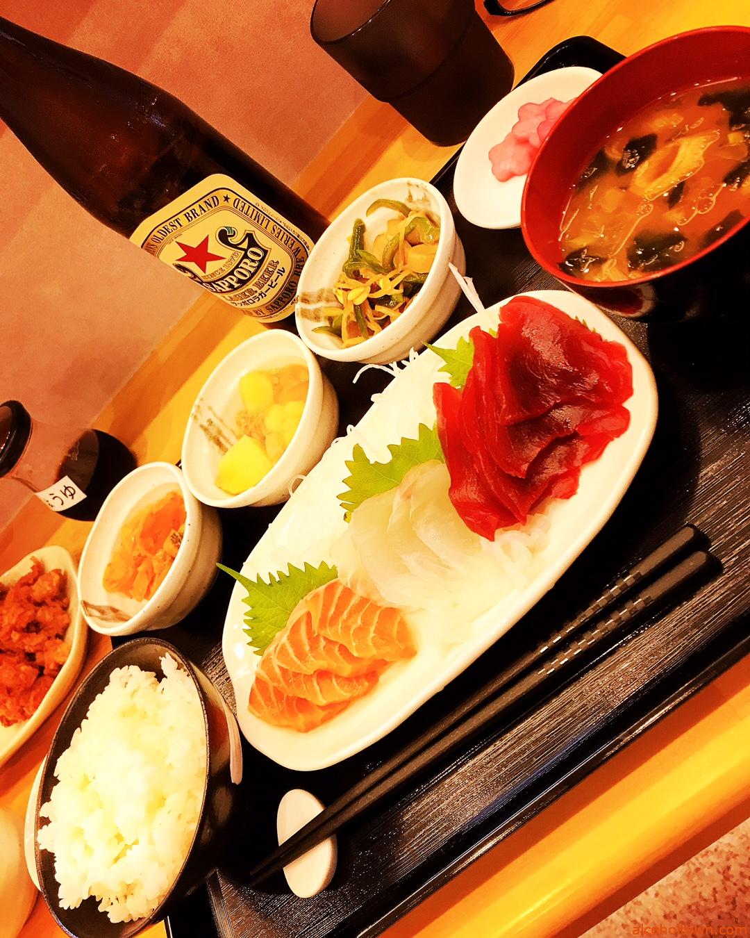 にこ食堂